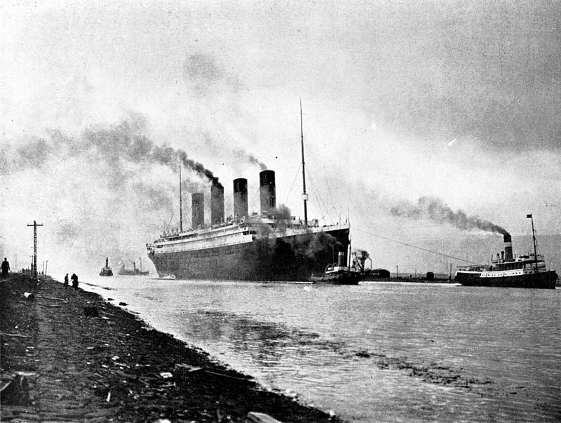 800px-rms-titanic-sea-trials-april-2-1912.jpg 800px-rms-titanic-sea-trials-april-2-1912.jpg